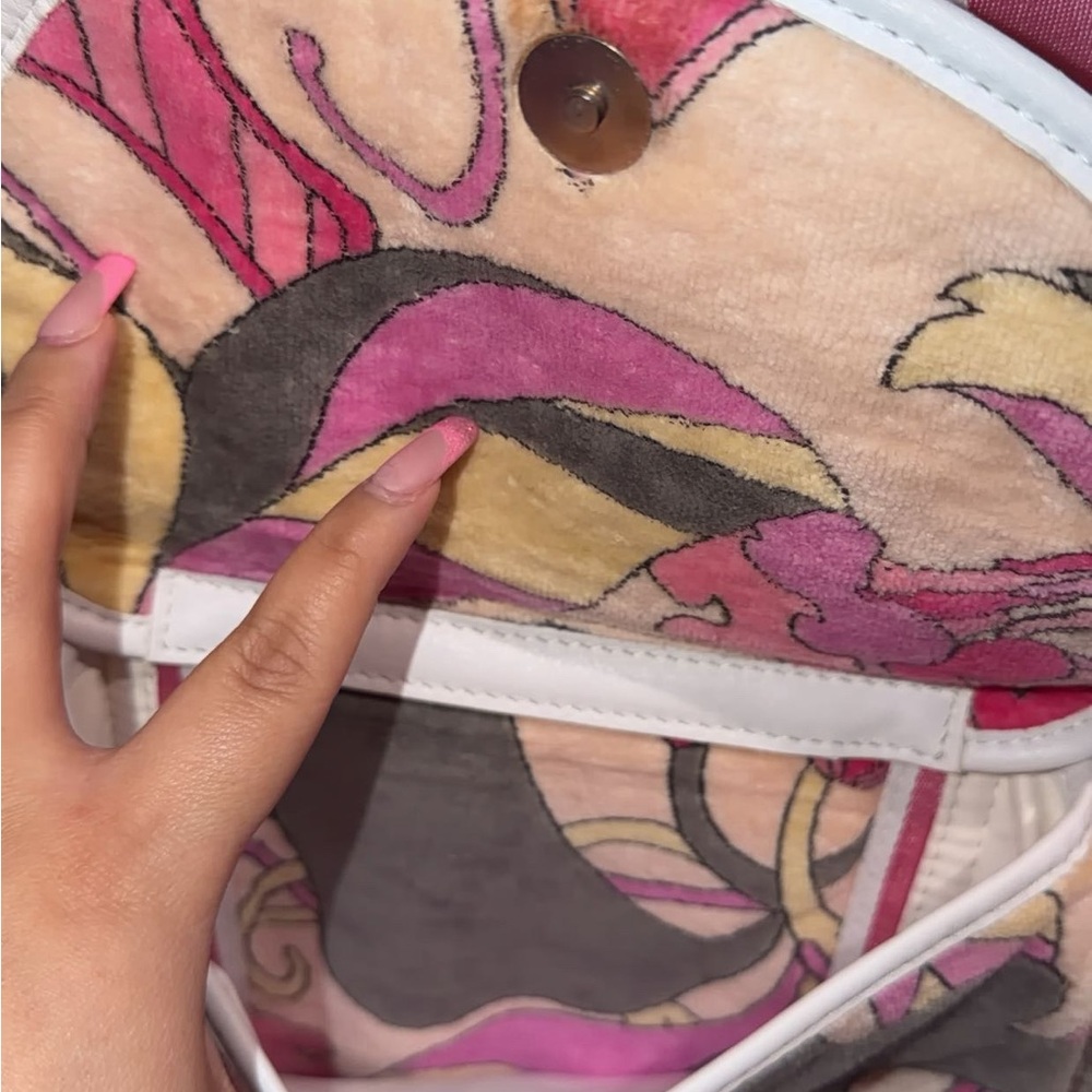 💖SOLD💖Emilio Pucci Pink Floral Tote - Picture 4 of 11